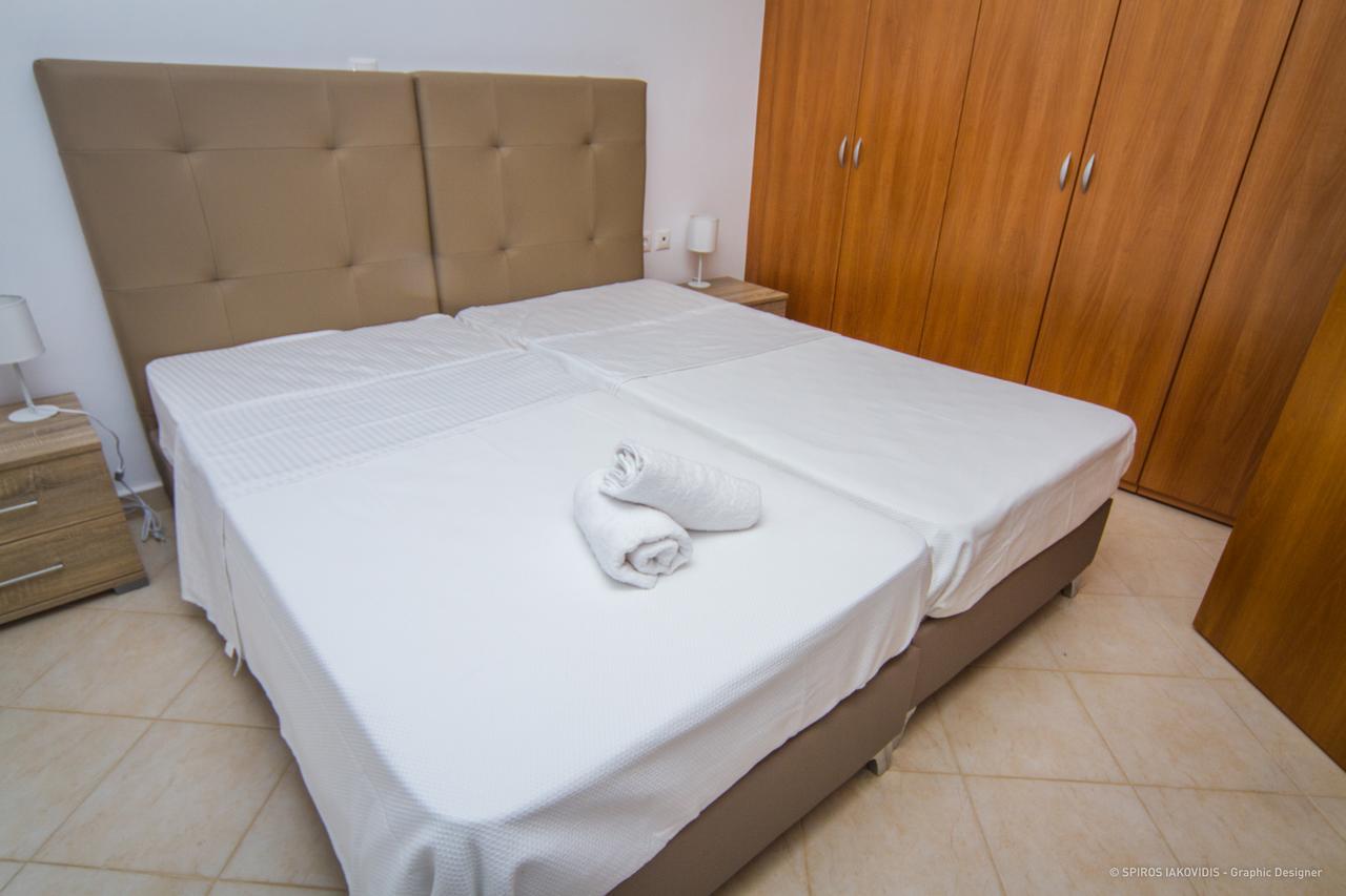 Apartament Casa Marinella Jenadi Zewnętrze zdjęcie