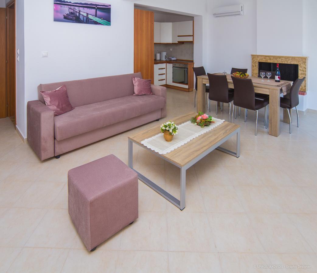 Apartament Casa Marinella Jenadi Zewnętrze zdjęcie